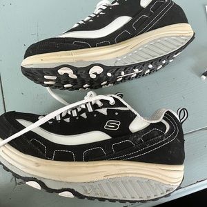 skechers shape ups 7.5